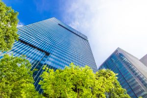 RE100とは？日本の加盟企業や加盟方法、電力会社の選び方など最新情報を解説