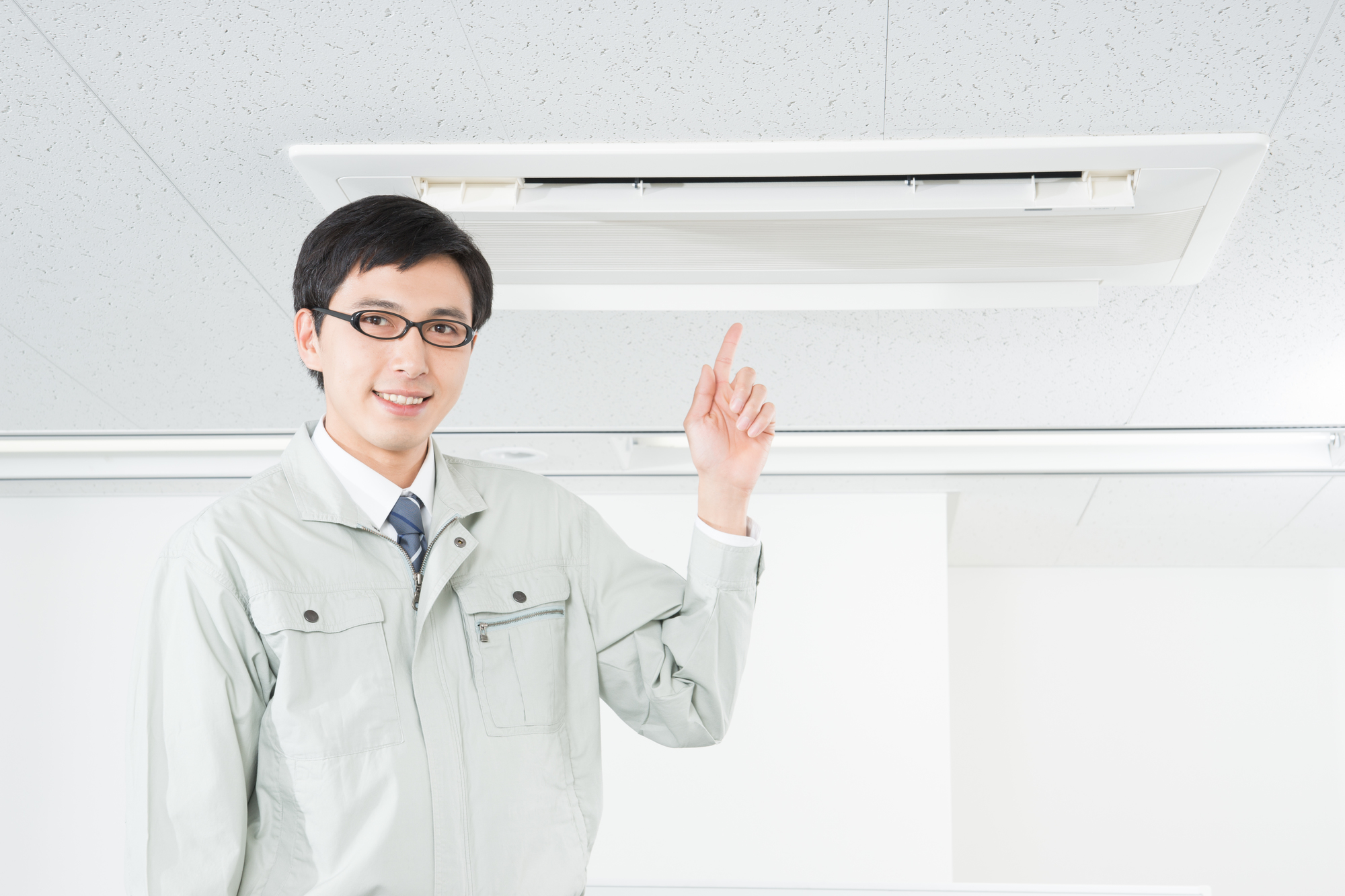 【法人向け】業務用エアコンの電気代計算・節約方法を大公開!