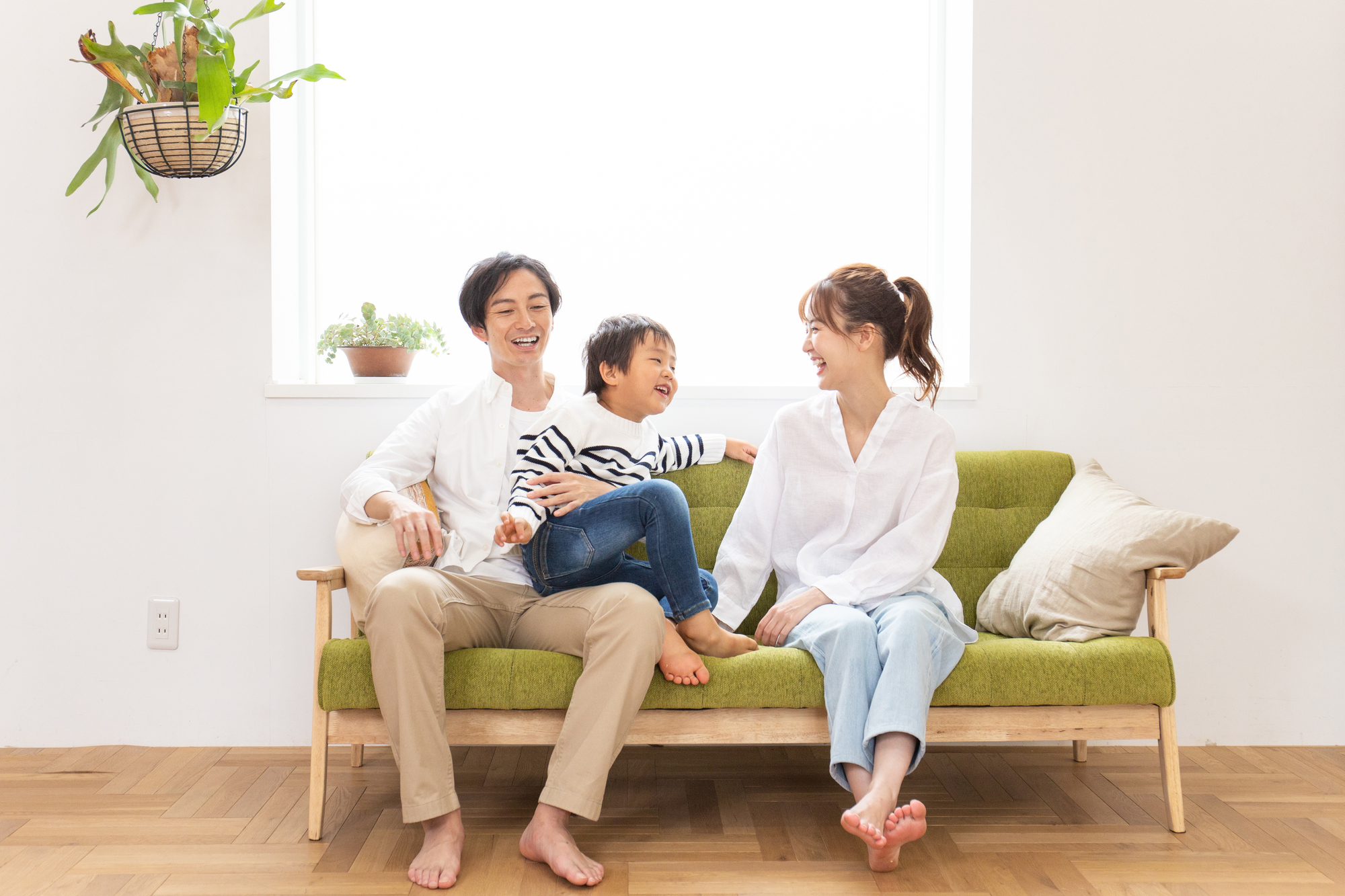 東北電力フロンティアの電気料金は高い?メリット・デメリットや解約金の有無を解説